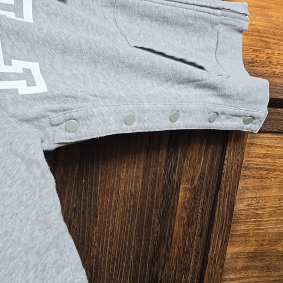 Victoria secret full zipper sweatshirt - Picture 6 of 7